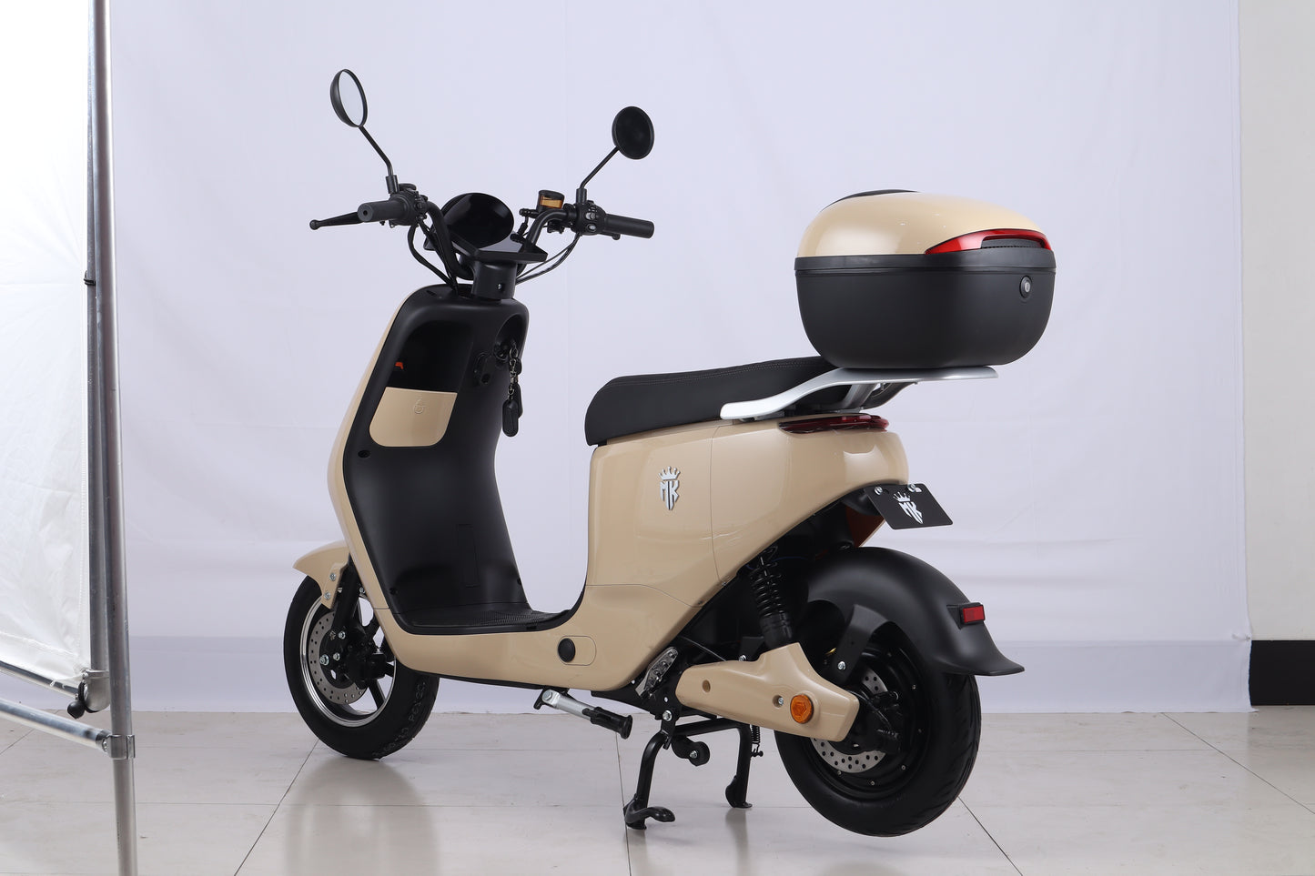 MK Nova X Pro CarPlay Ratenzahlung 66CHF mtl.