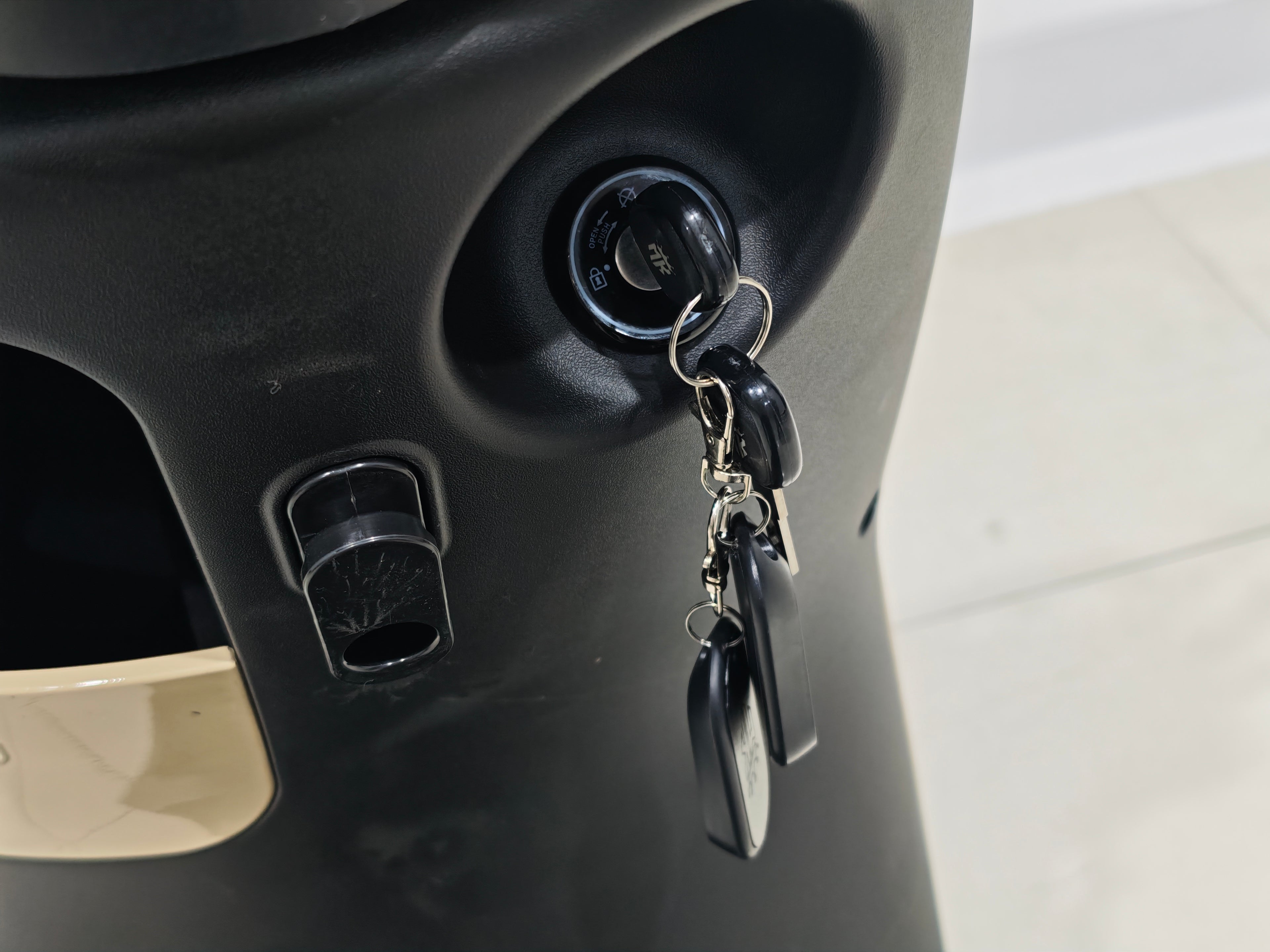 MK Nova X Pro CarPlay Ratenzahlung 66CHF mtl.